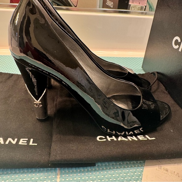 Authentic CHANEL Black patent peep toeHeels with silver like new box/ receipt - Picture 3 of 16